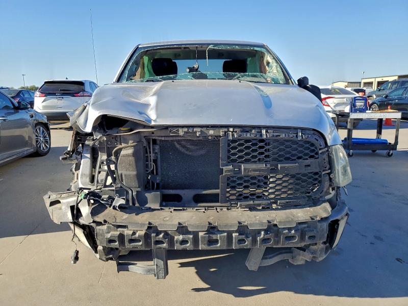 2013 RAM 1500 ST #3312687196