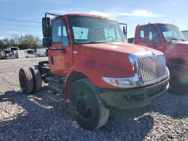 Global Auto Auctions: 2003 INTERNATIONAL 4300