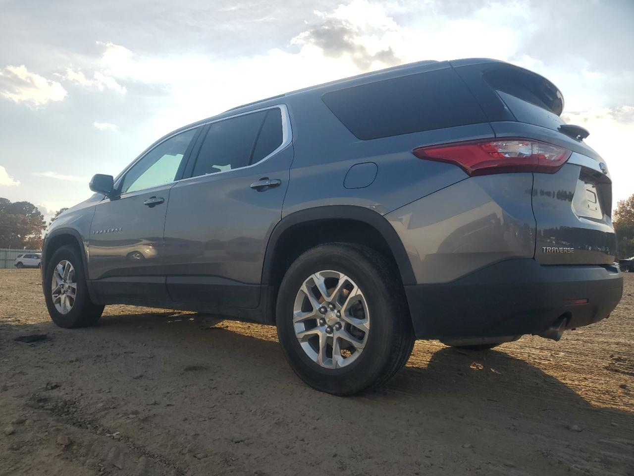 CHEVROLET TRAVERSE LT
