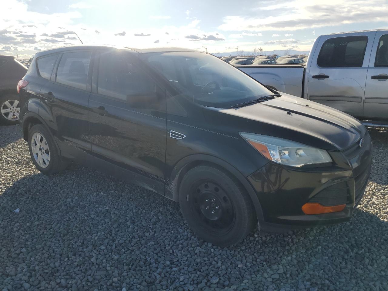 FORD ESCAPE S