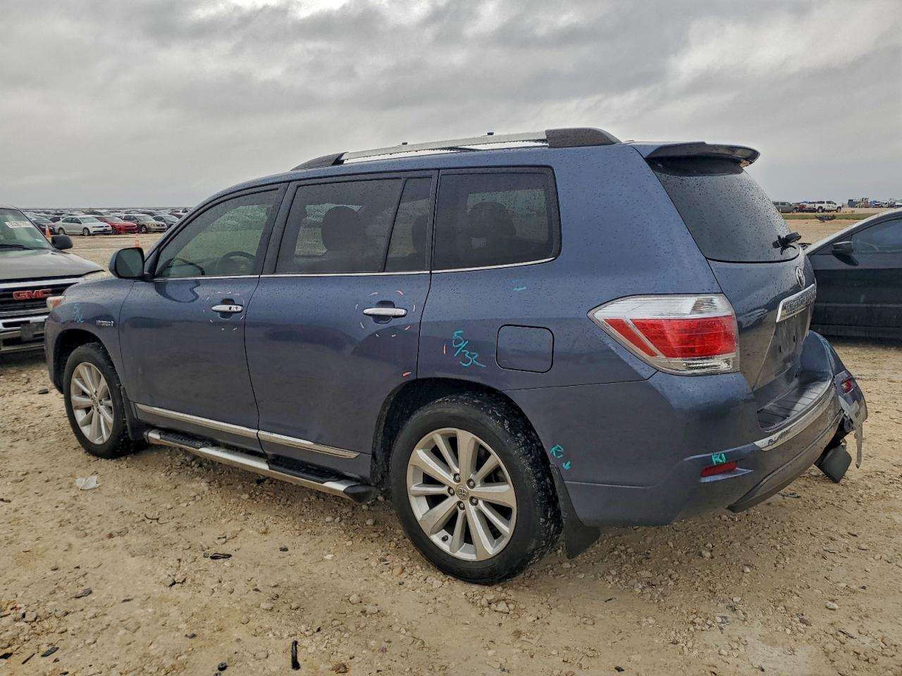 TOYOTA HIGHLANDER HYBRID LIMITED