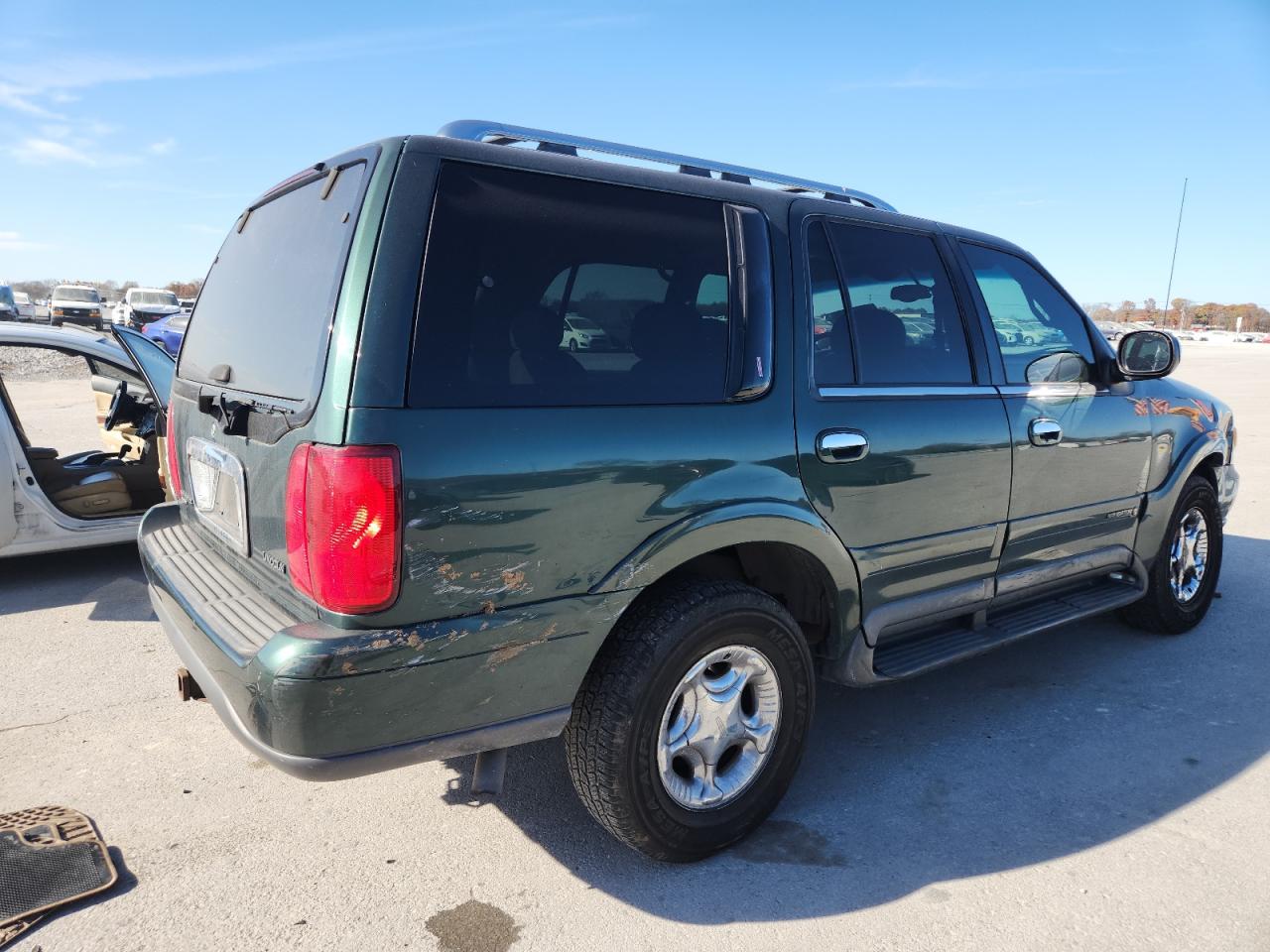 Lot #3297082545 1999 LINCOLN NAVIGATOR