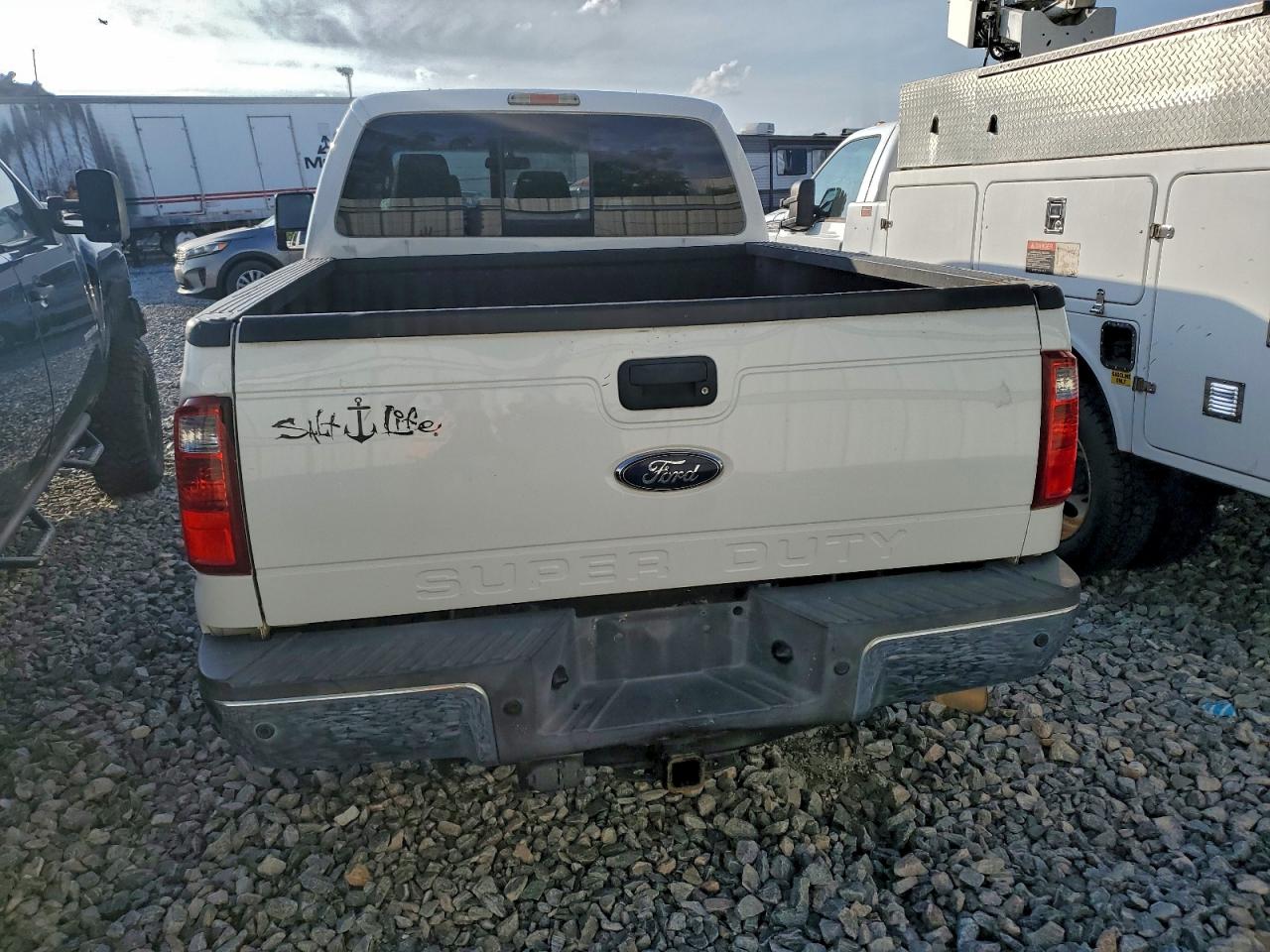 FORD F-250 SUPER DUTY