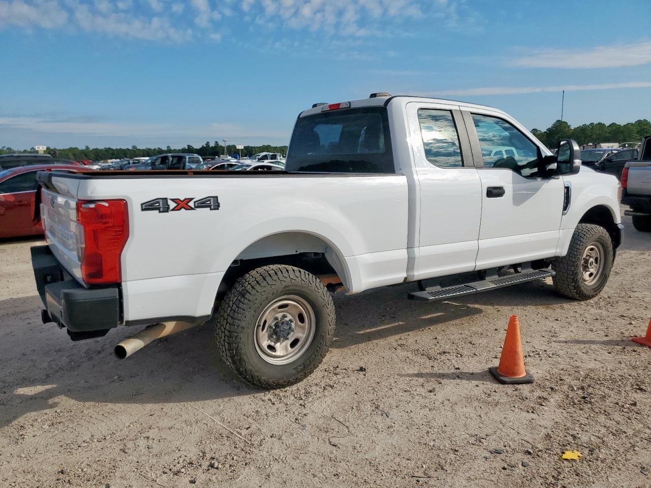 FORD F-250 SUPER DUTY