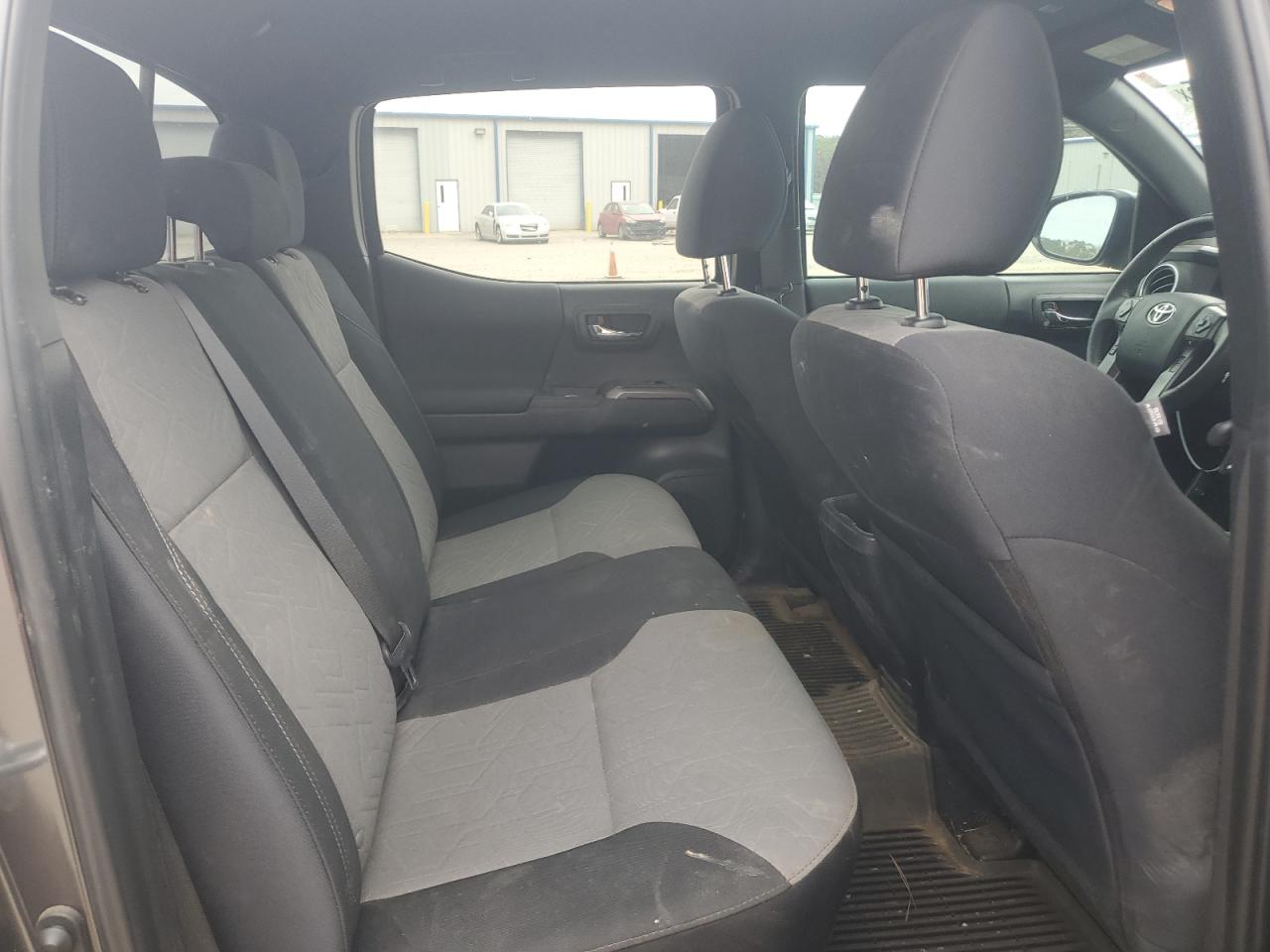 TOYOTA TACOMA DOUBLE CAB