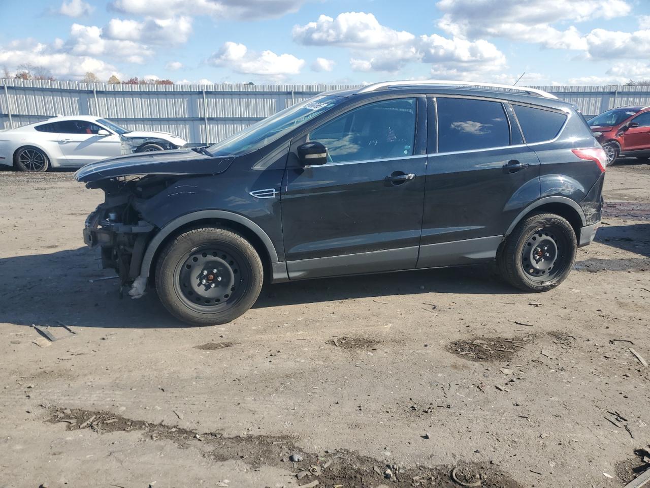 FORD ESCAPE TITANIUM