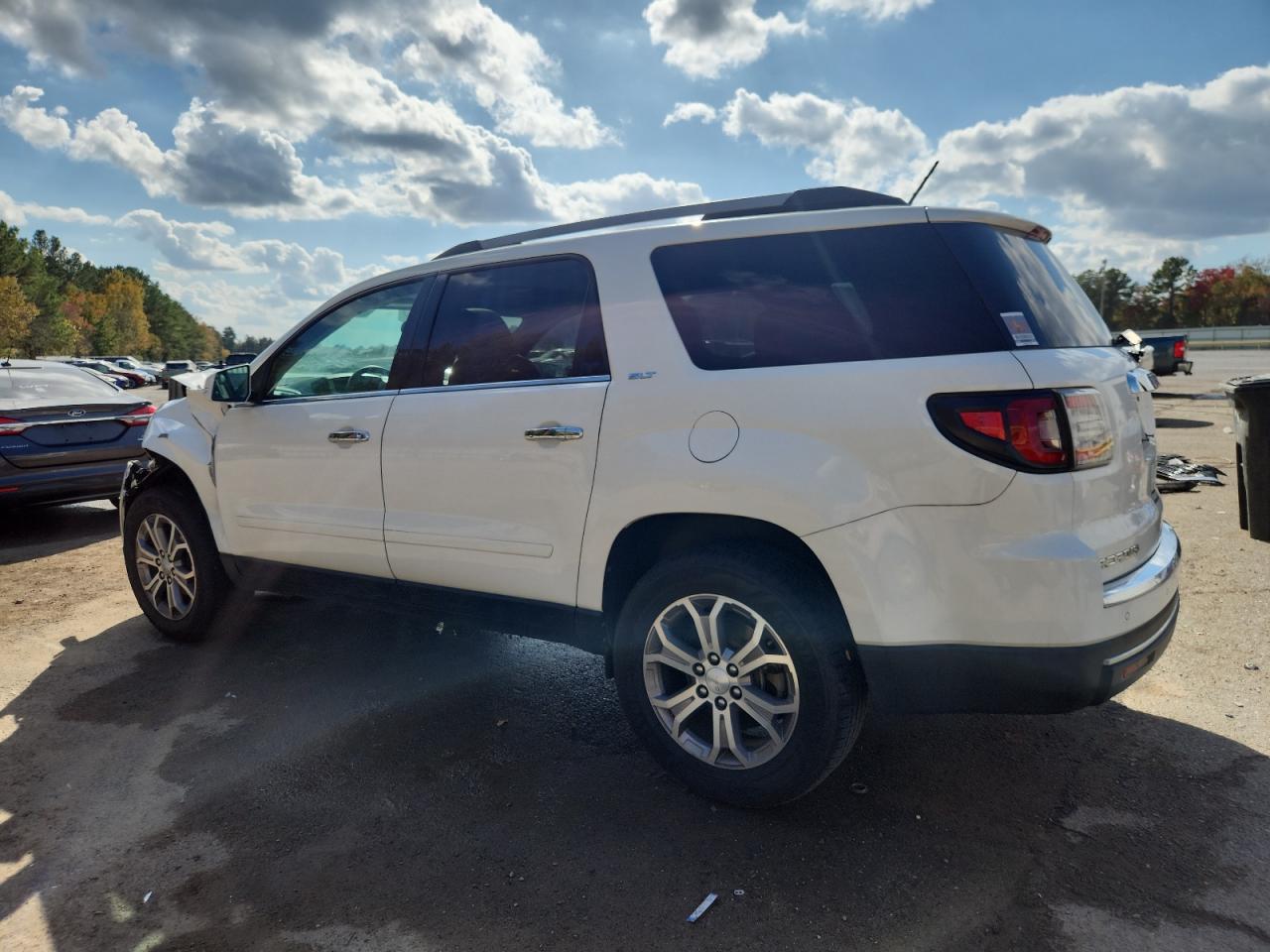 GMC ACADIA SLT-1