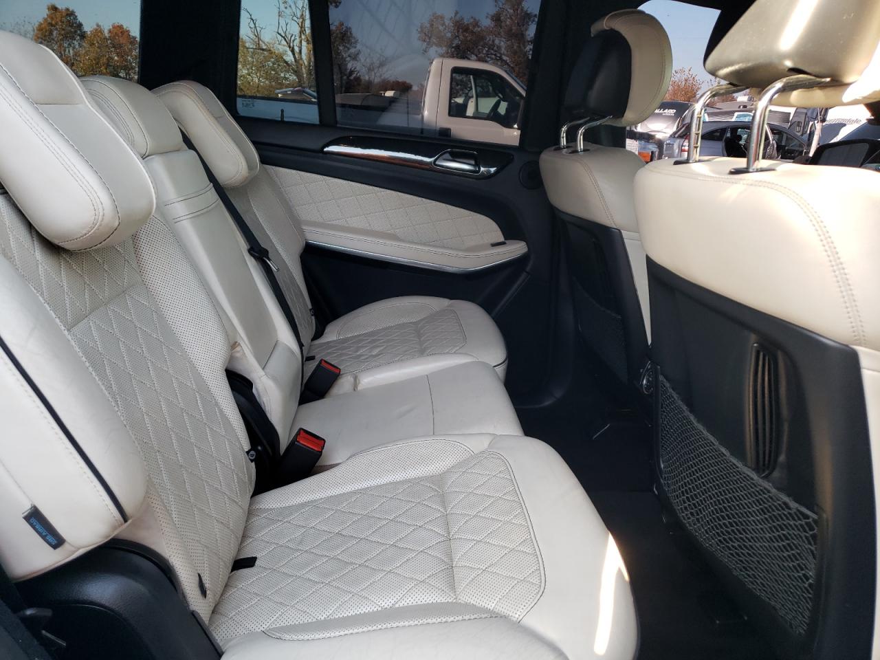 MERCEDES-BENZ GL-CLASS 550 4MATIC