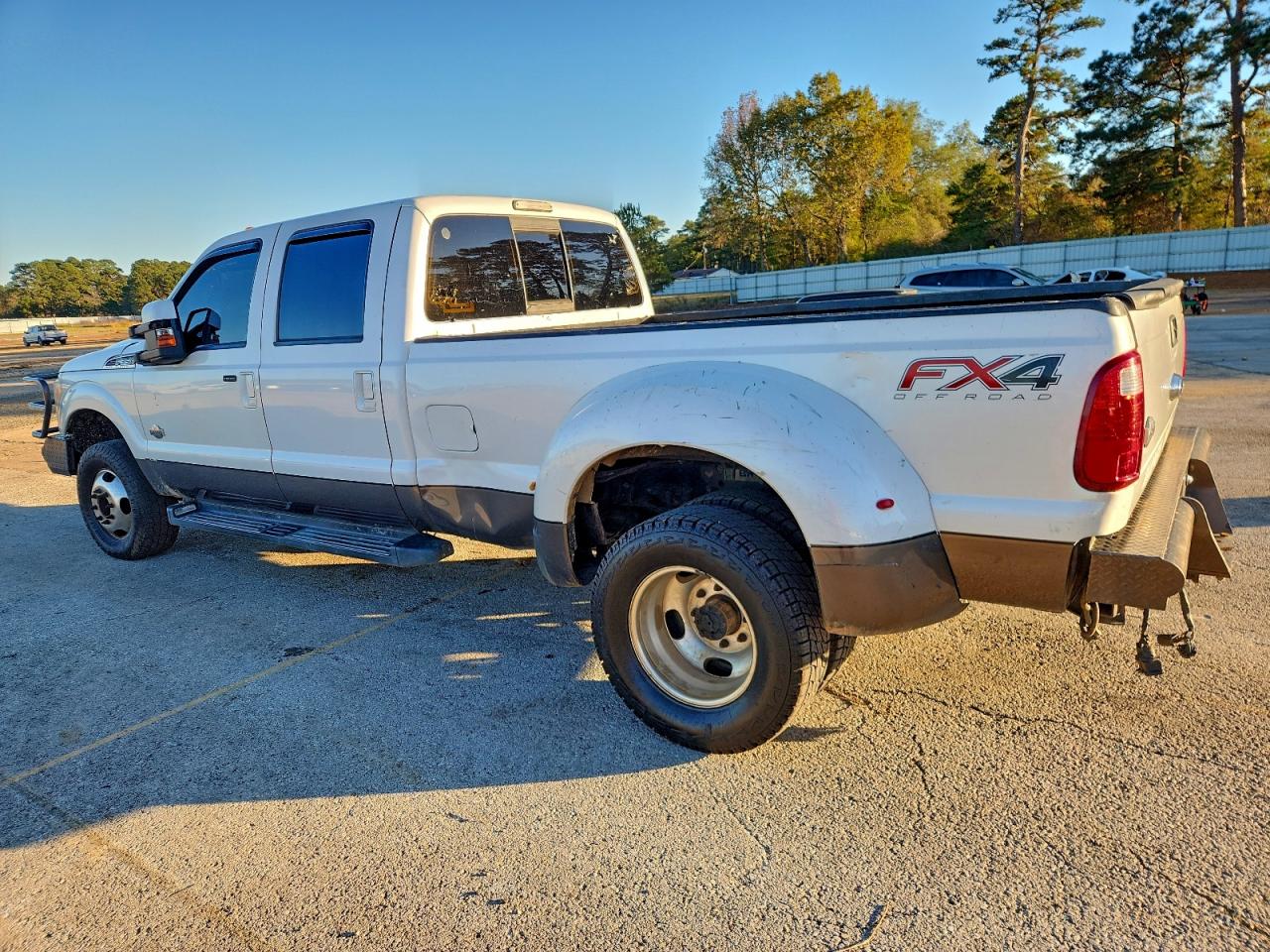 Lot #3310310952 2015 FORD F350 SUPER