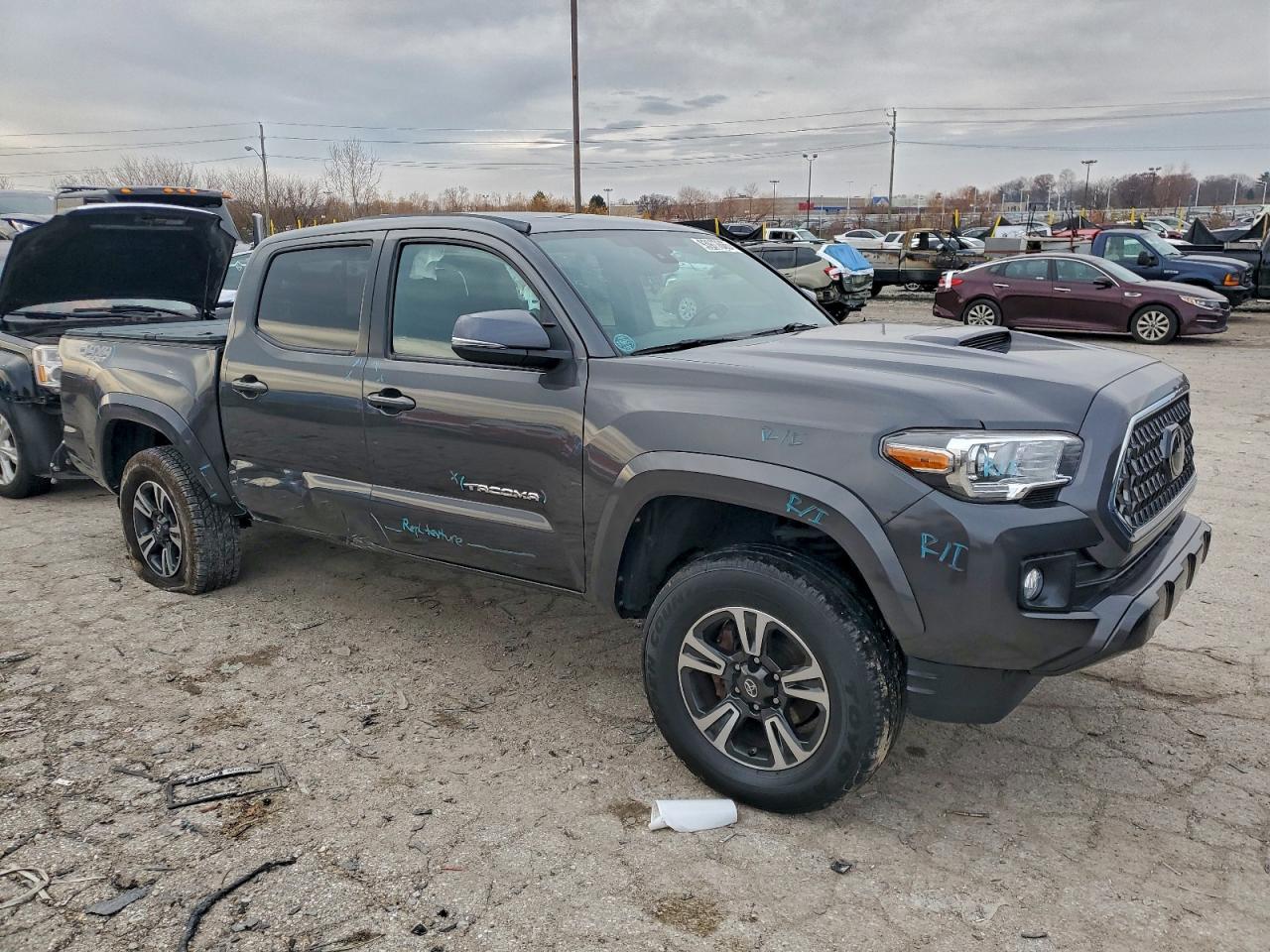 TOYOTA TACOMA DOUBLE CAB
