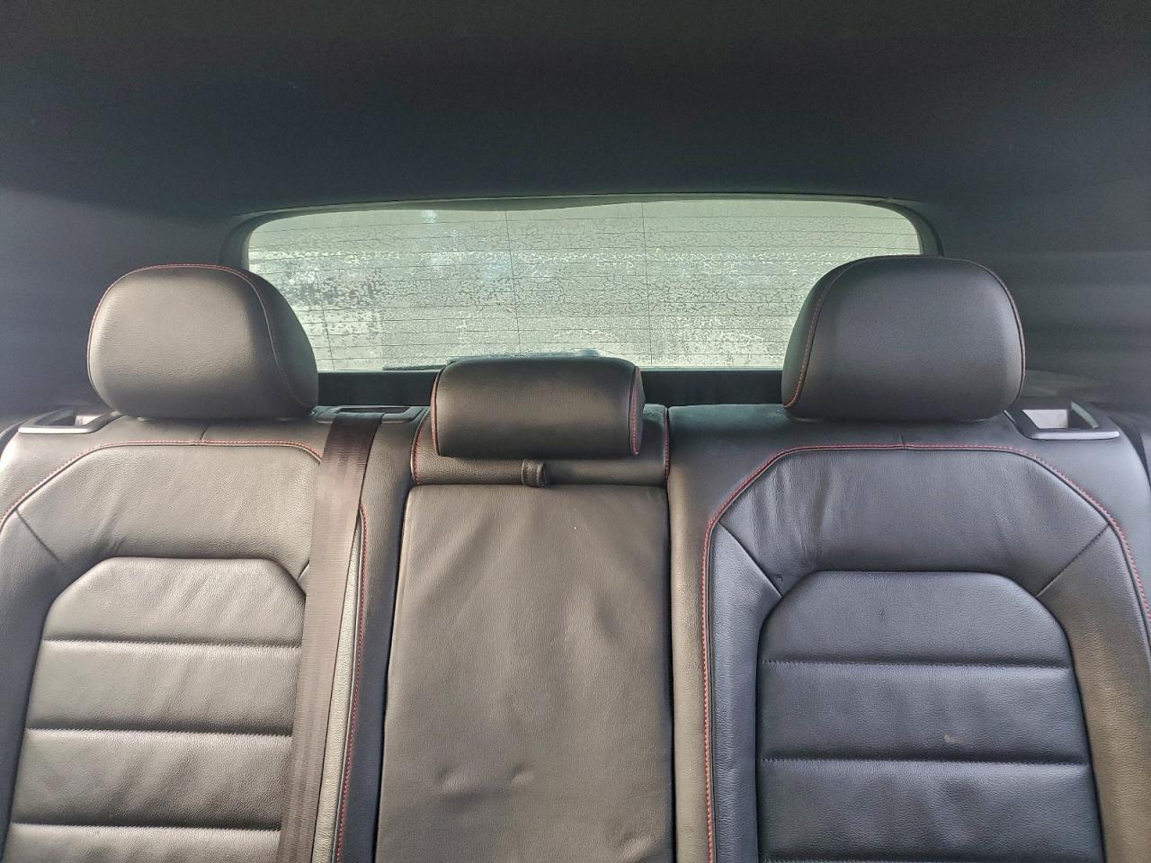 VOLKSWAGEN GOLF GTI S/SE