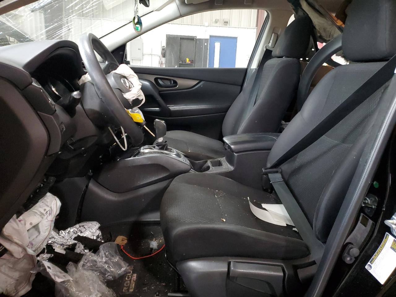 NISSAN ROGUE SPORT S