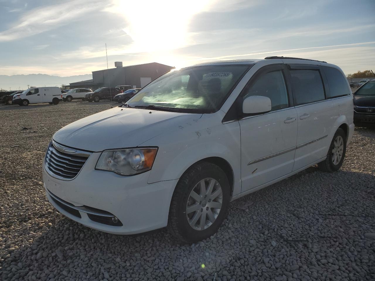 Lot #3287887287 2016 CHRYSLER TOWN & COU