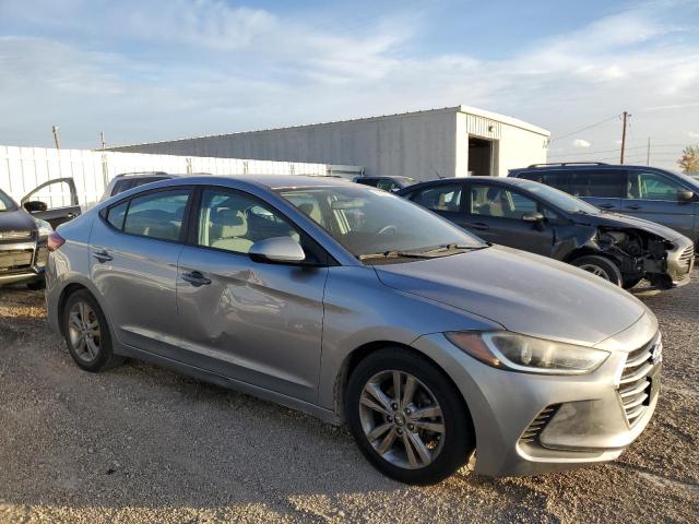 2017 HYUNDAI ELANTRA SE - 5NPD84LF9HH024300