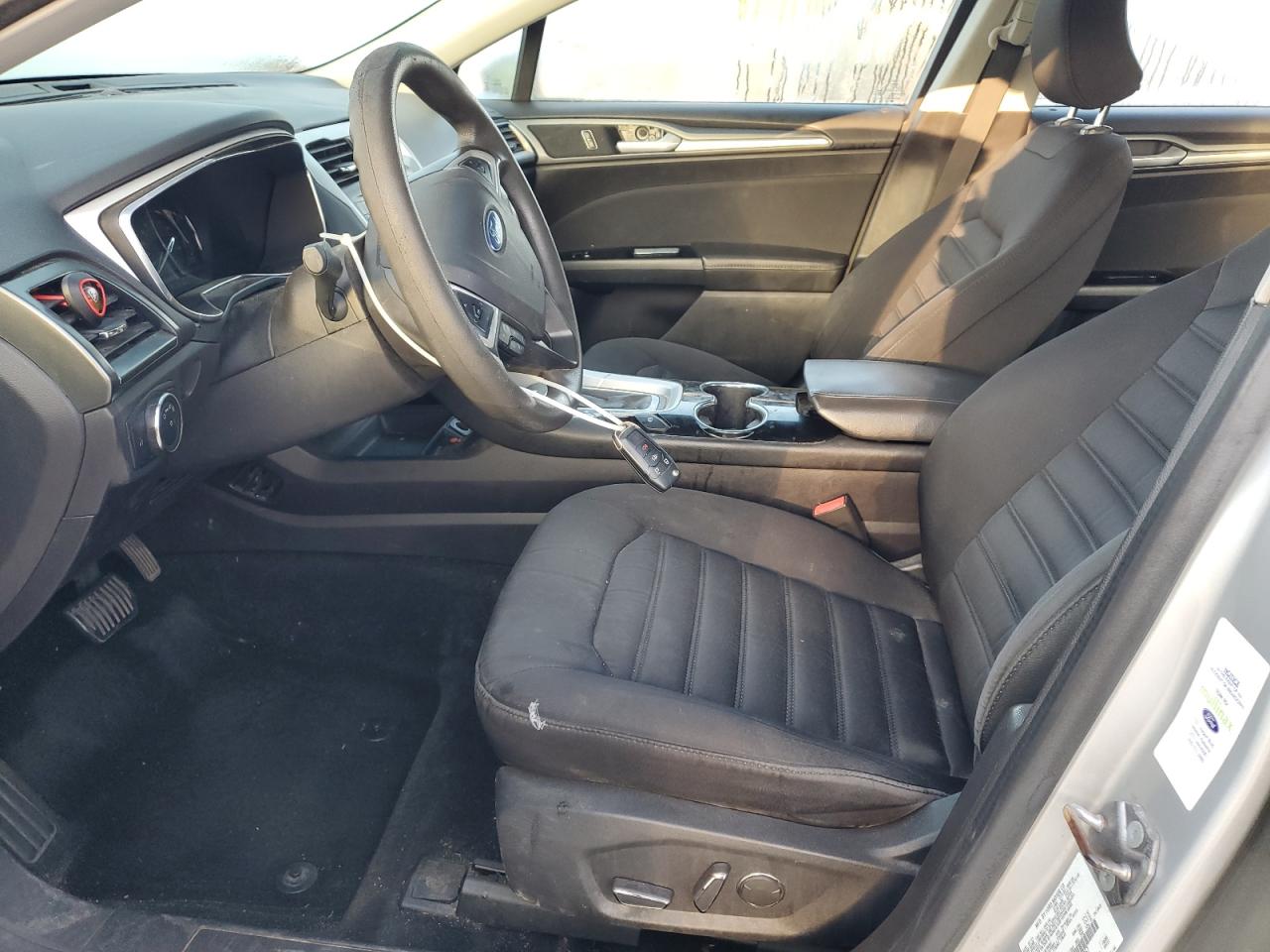 FORD FUSION SE HYBRID