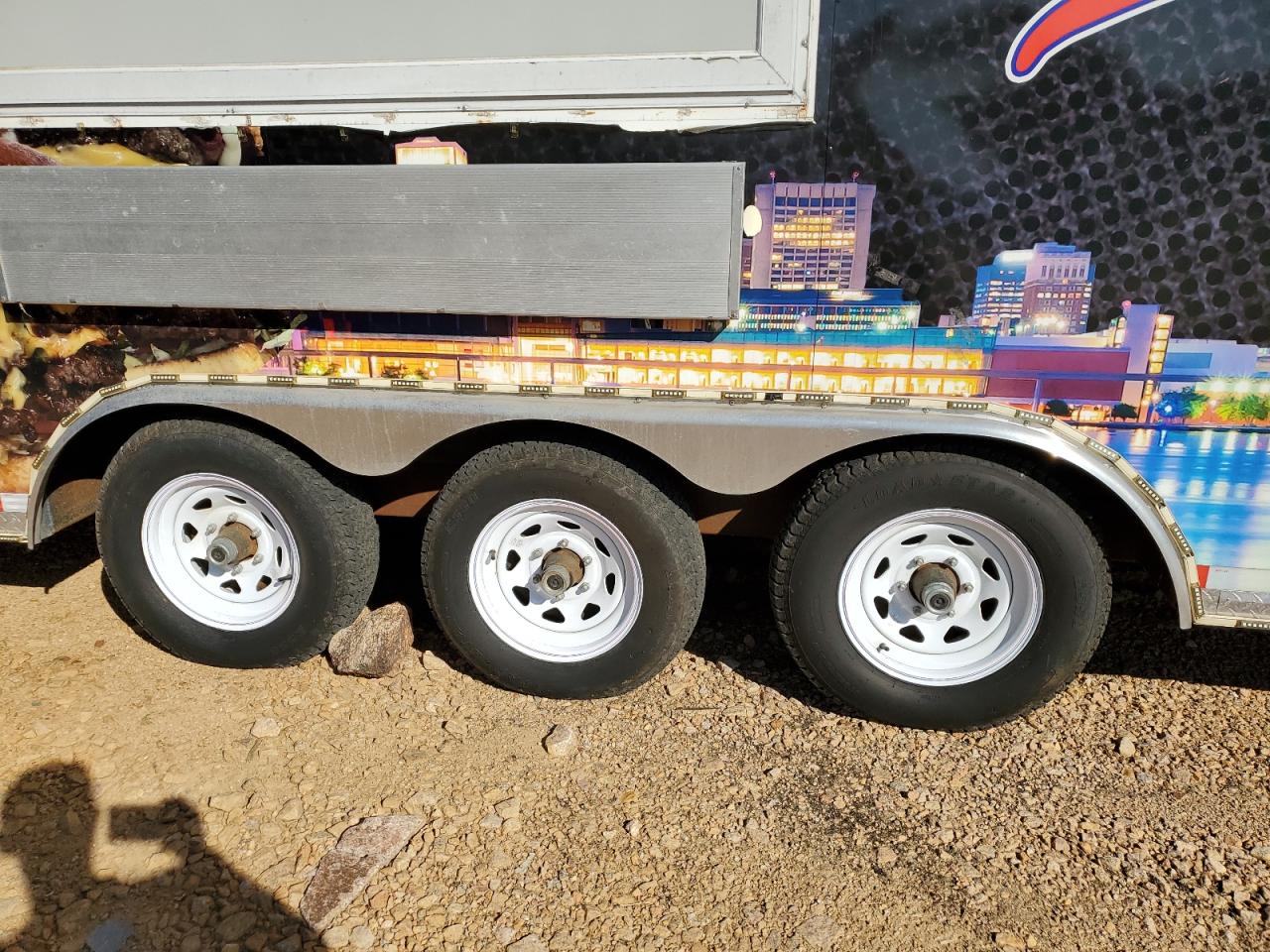 Lot #3287457999 2023 UFTMOBILE CONCESSION