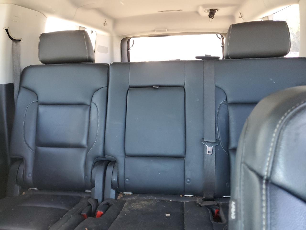 CHEVROLET SUBURBAN C1500 LT