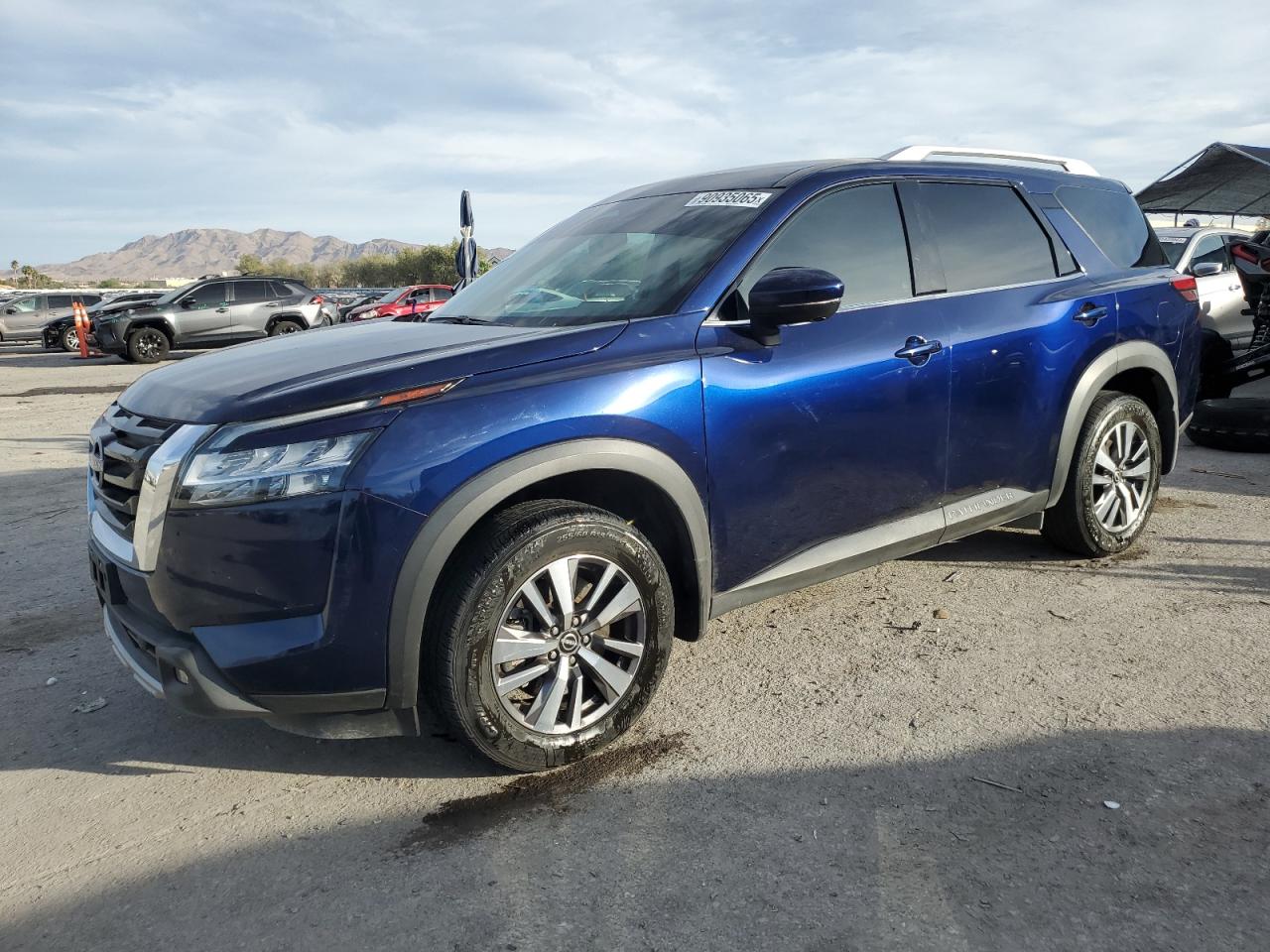 NISSAN PATHFINDER SL