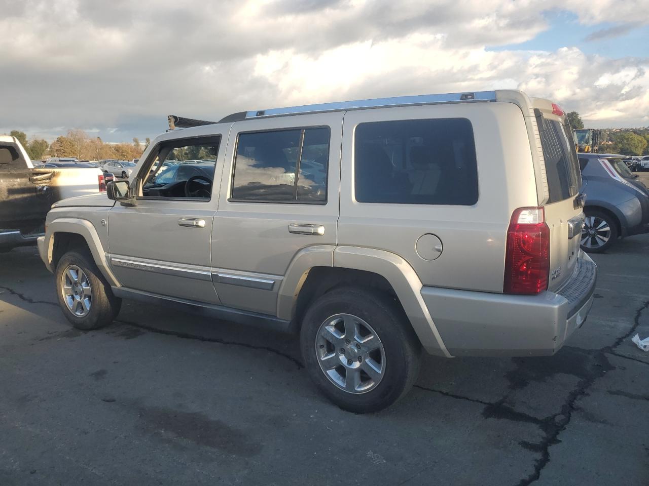 Lot #3310625834 2007 JEEP COMMANDER