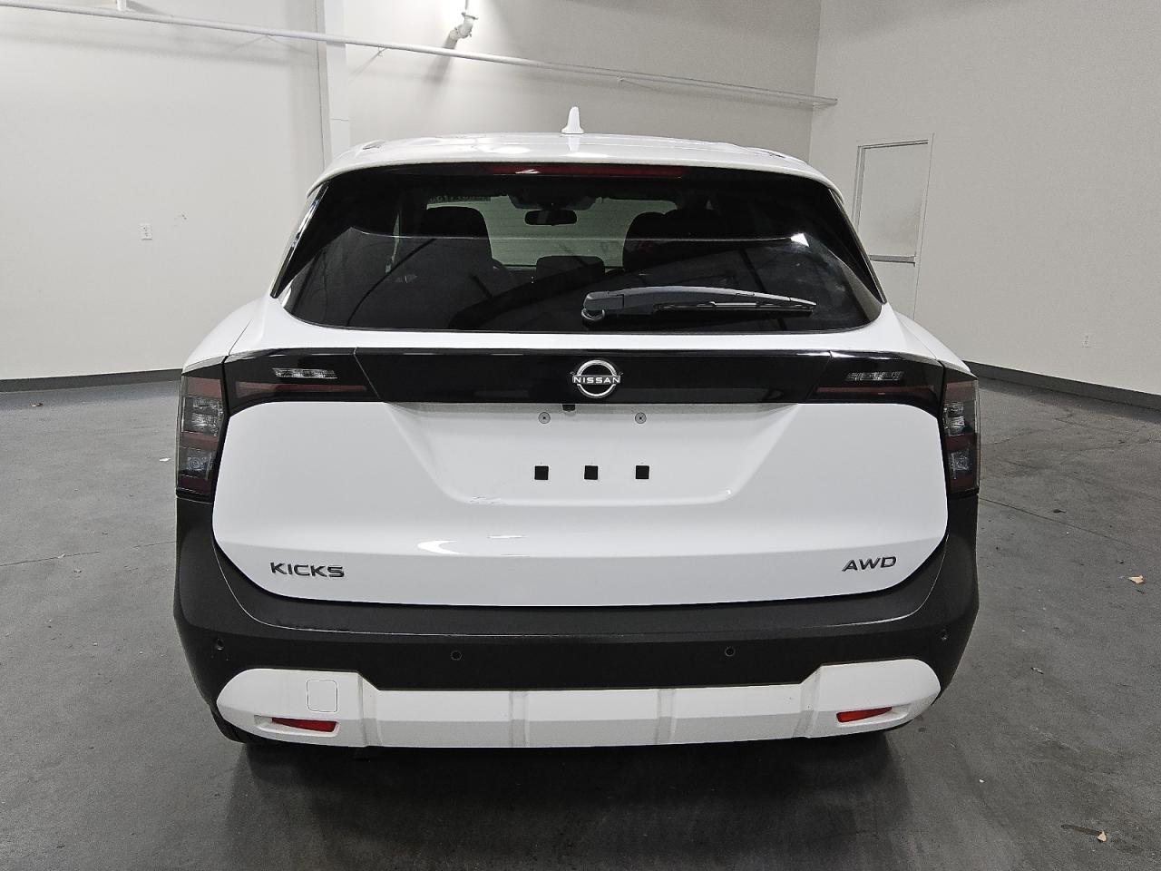 Lot #3303071758 2025 NISSAN KICKS SV