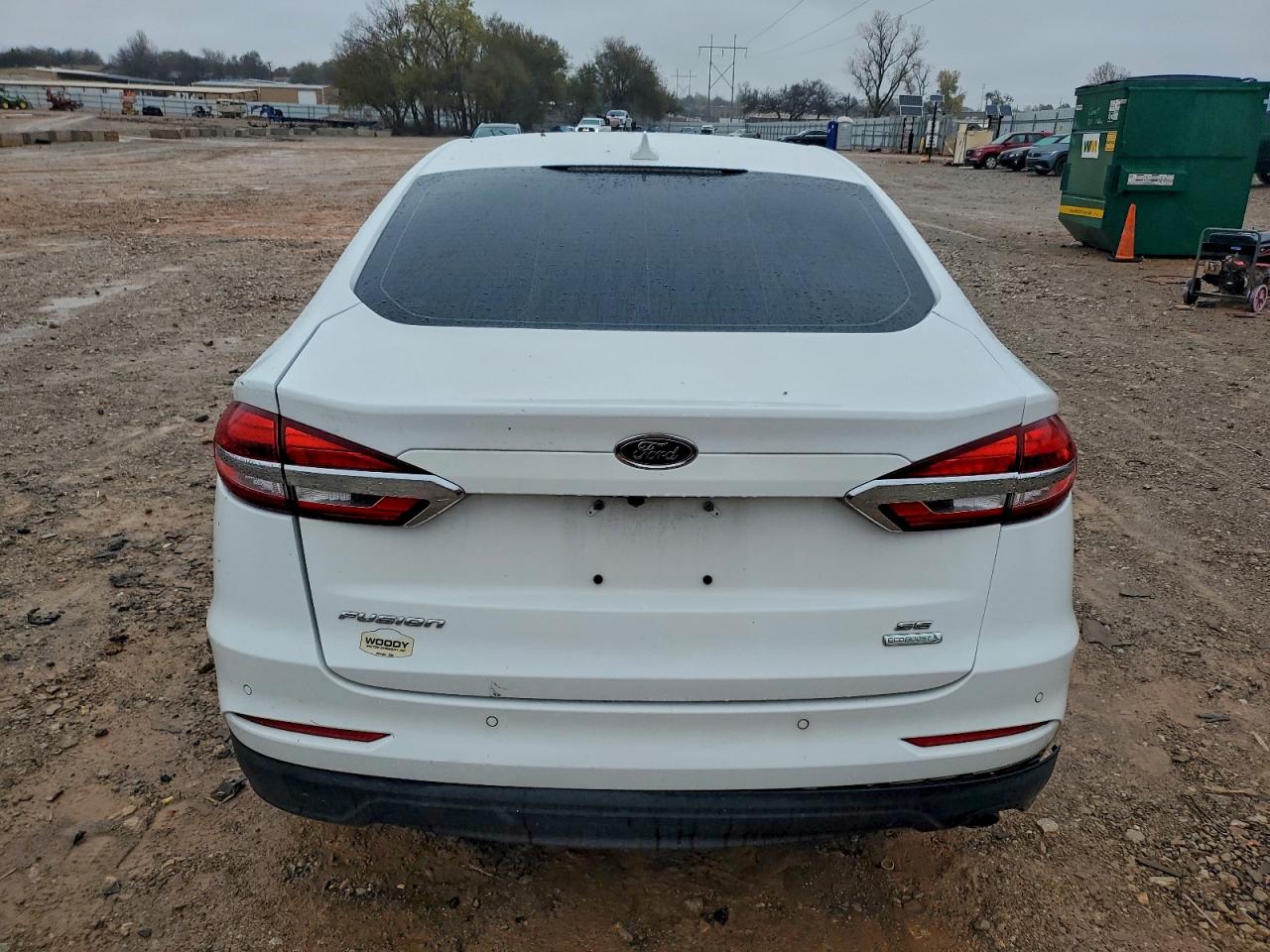 FORD FUSION SE