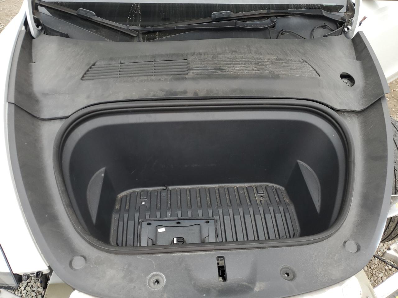 Lot #3318065382 2021 TESLA MODEL Y