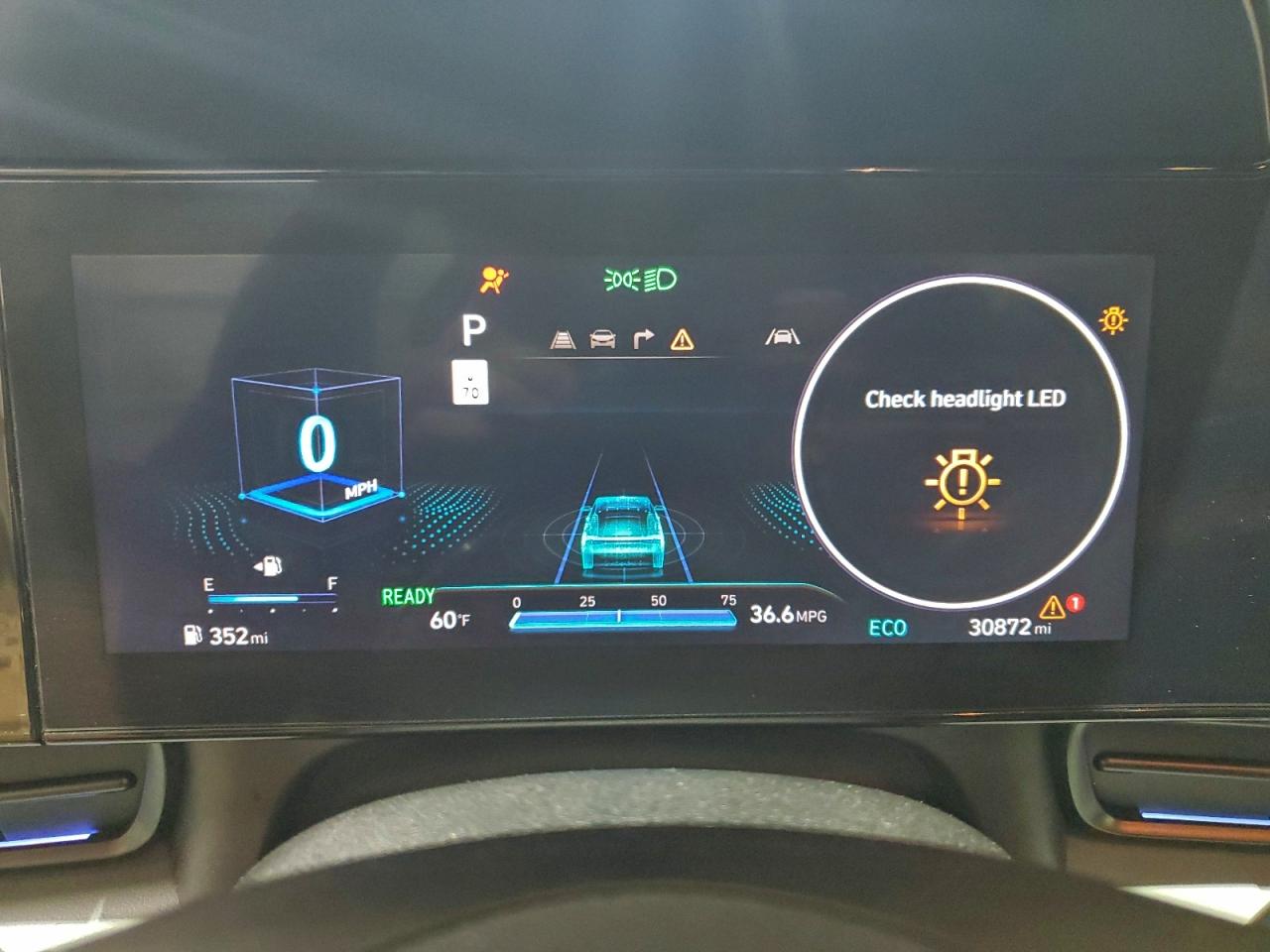 HYUNDAI ELANTRA LIMITED