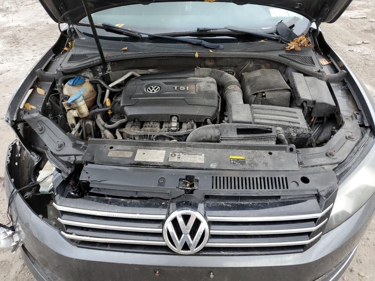 VOLKSWAGEN PASSAT S