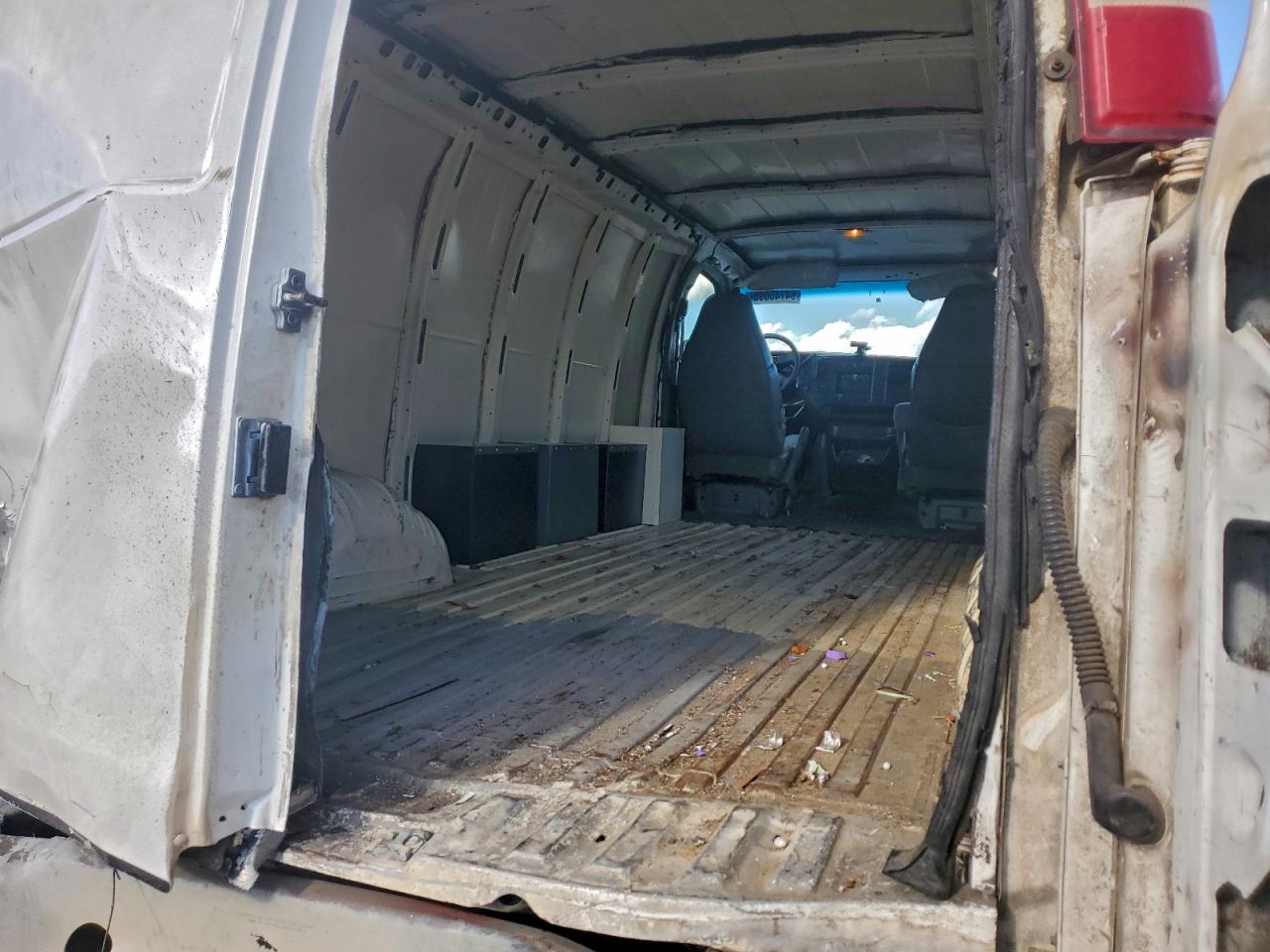 Lot #3302749044 2003 CHEVROLET EXPRESS