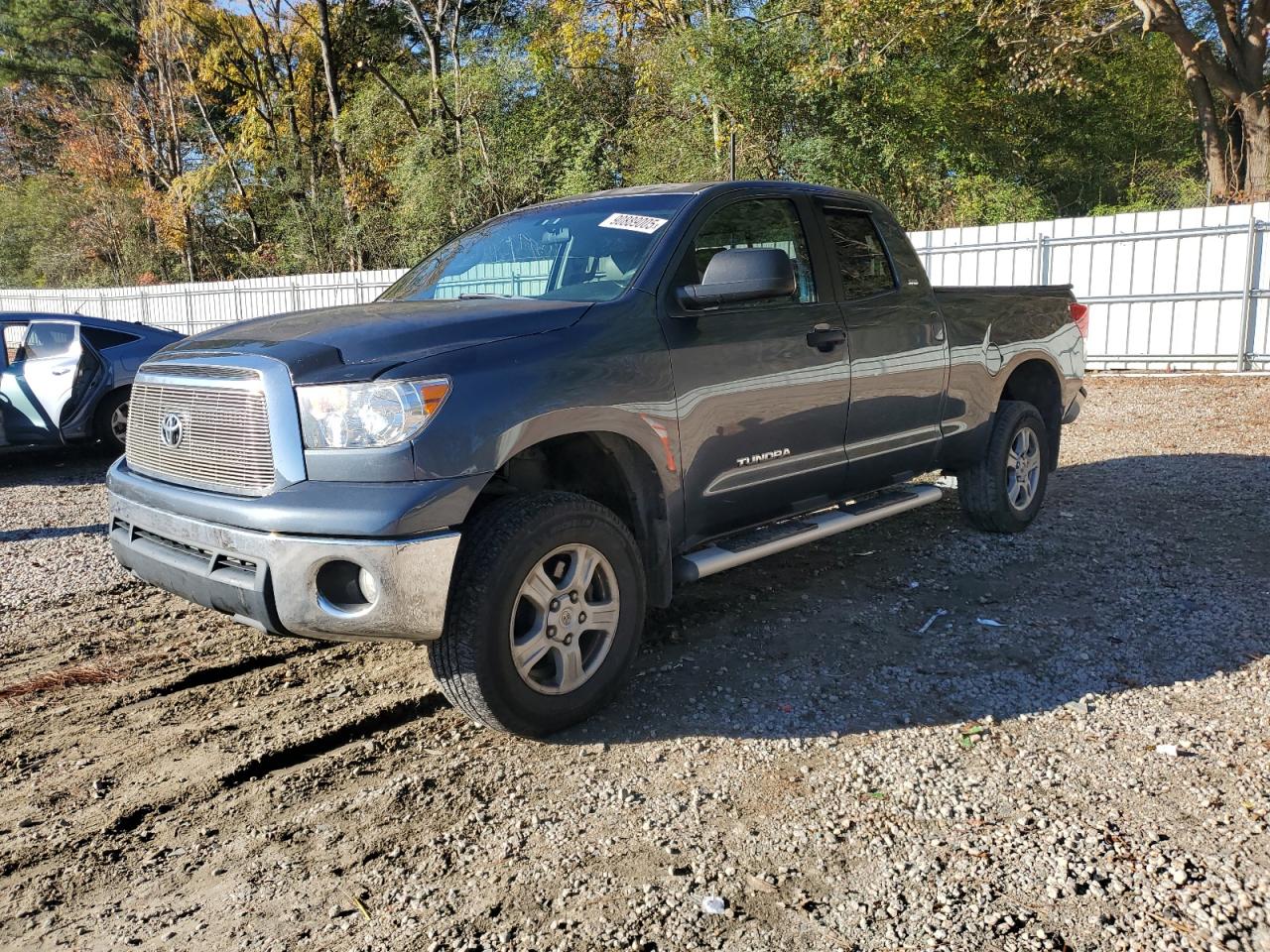 TOYOTA TUNDRA DOUBLE CAB SR5