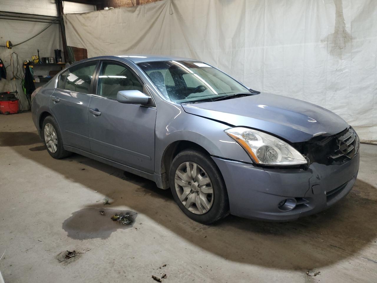 NISSAN ALTIMA BASE