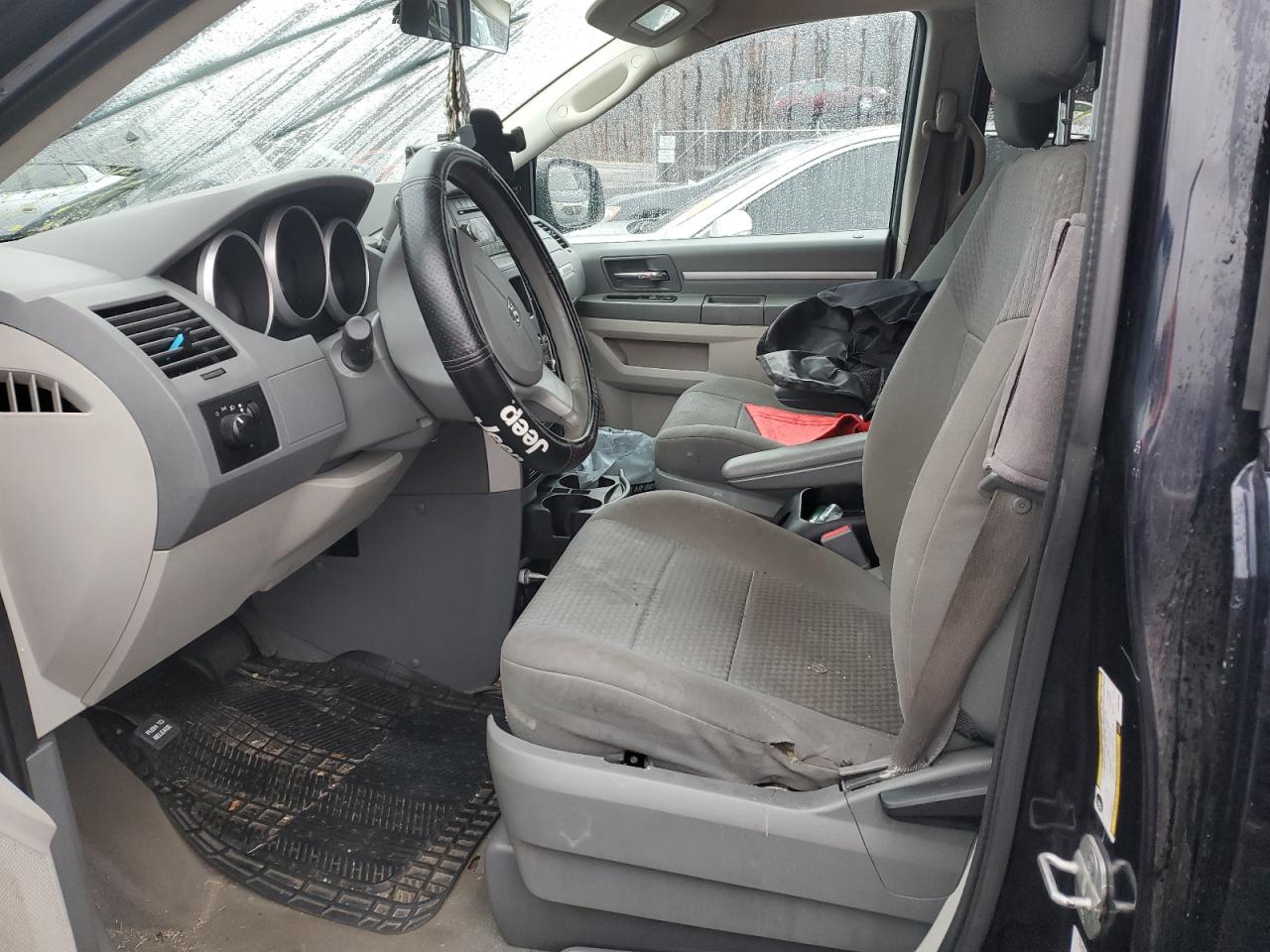 DODGE GRAND CARAVAN SE