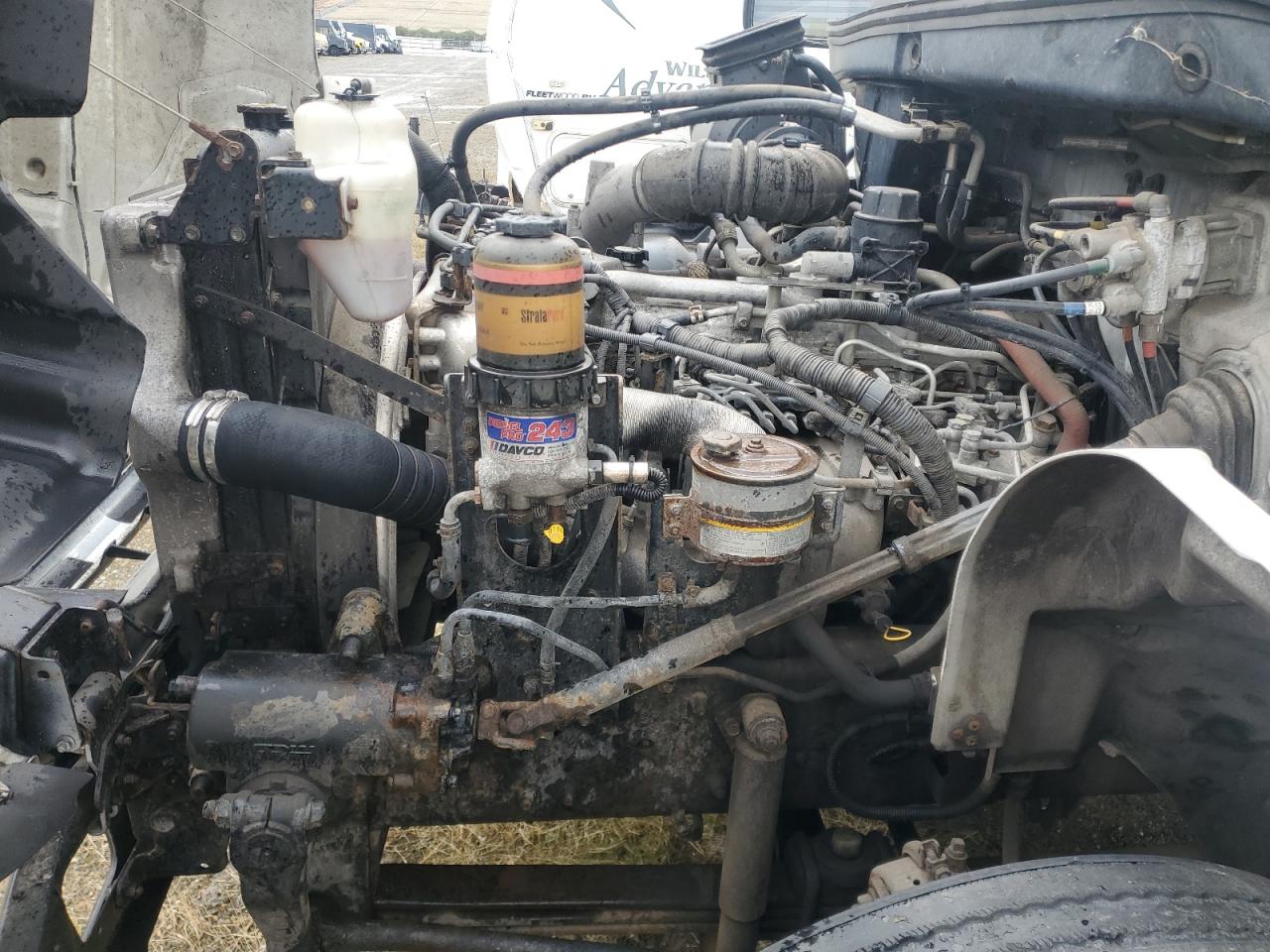 Lot #3280582453 2012 HINO 258/268