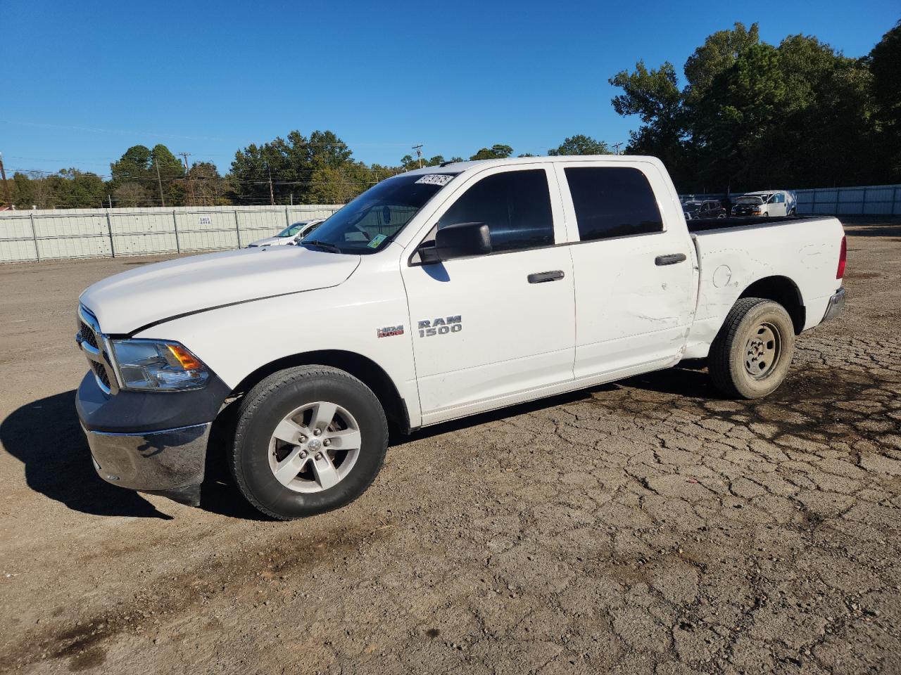 Lot #3301793343 2016 RAM 1500 ST