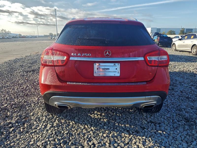 2017 MERCEDES-BENZ GLA 250 #3302879956