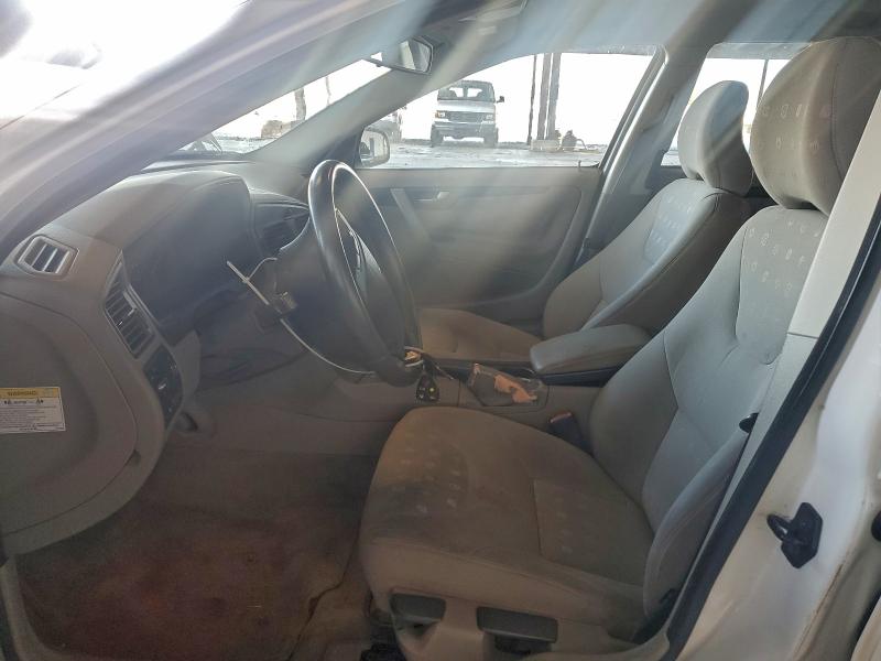 2003 VOLVO V70 #3302746039