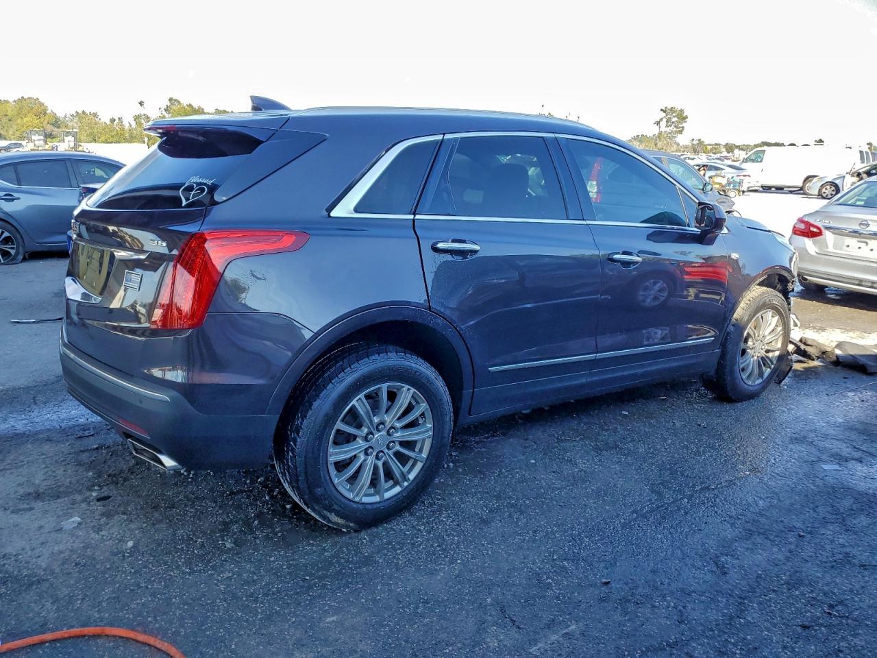 CADILLAC XT5 LUXURY