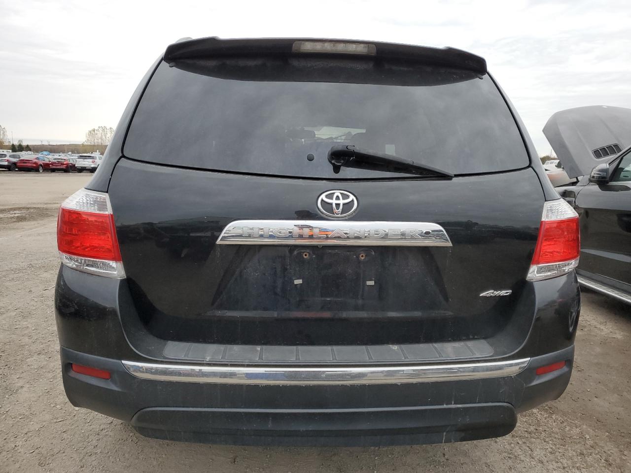 TOYOTA HIGHLANDER BASE