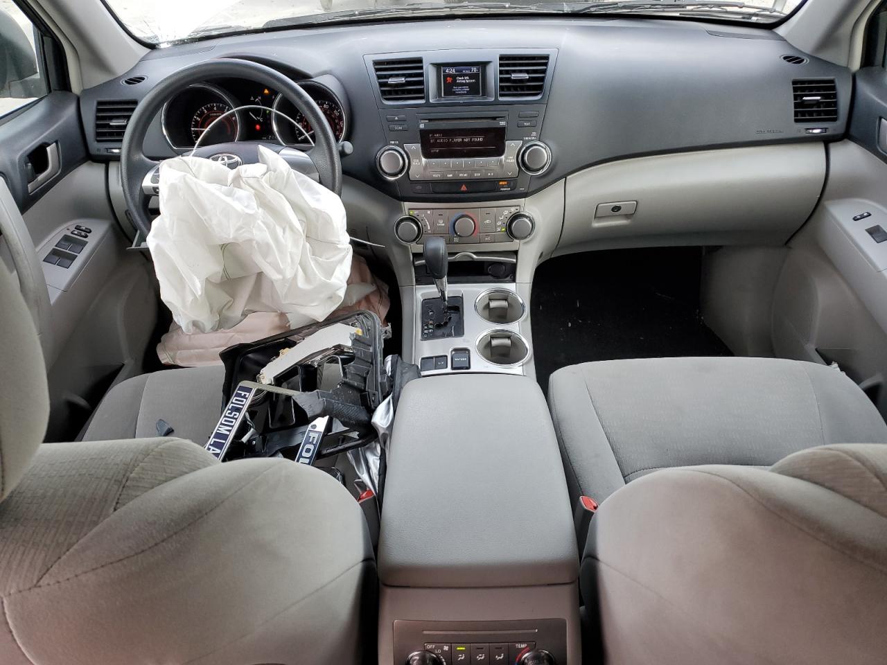 TOYOTA HIGHLANDER BASE