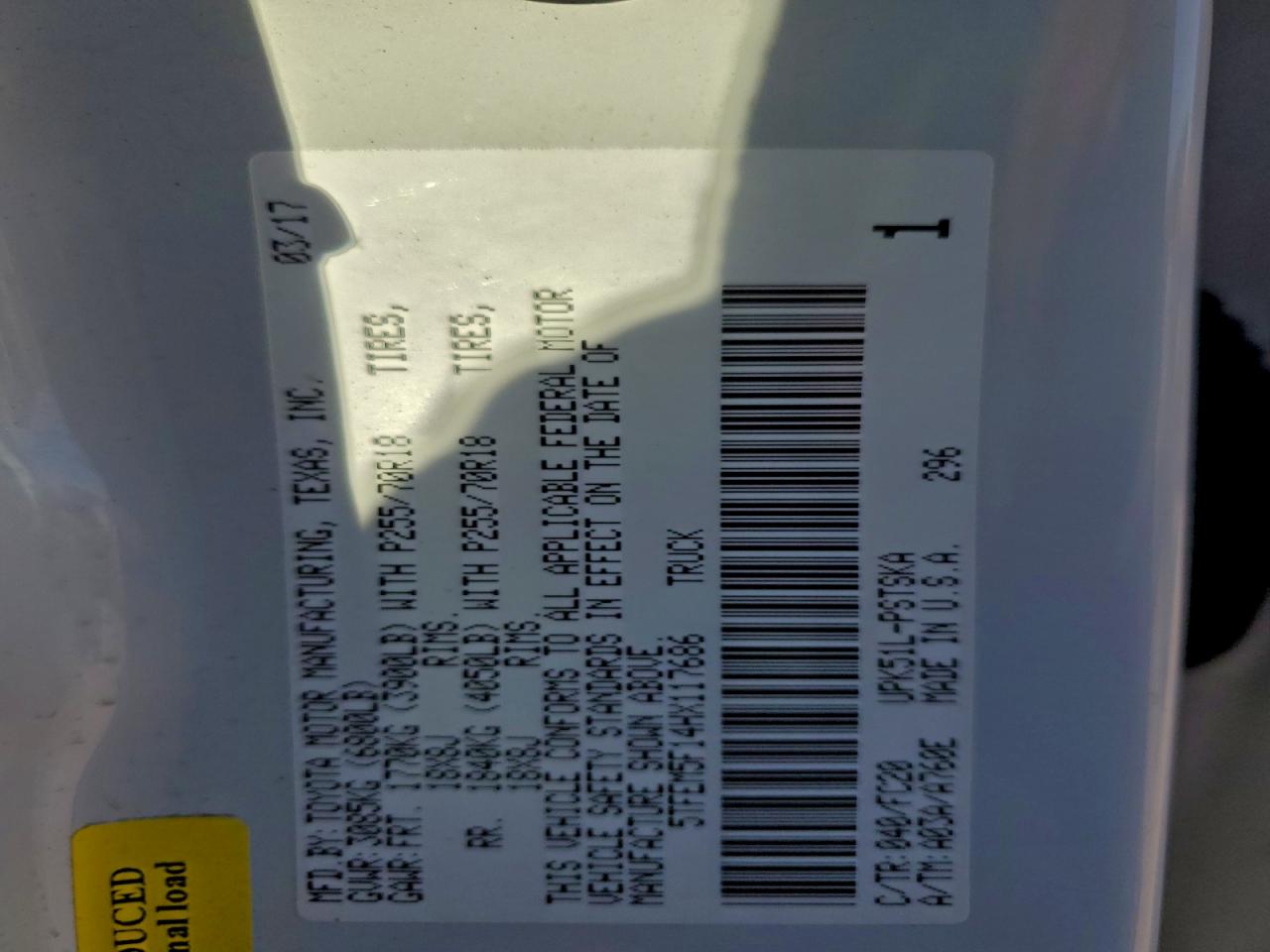 TOYOTA TUNDRA CREWMAX SR5