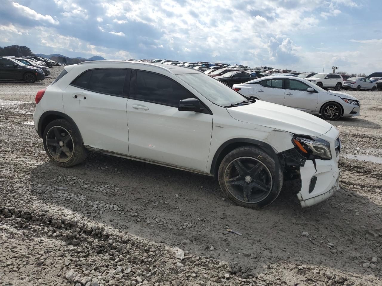 MERCEDES-BENZ GLA-CLASS 250 4MATIC