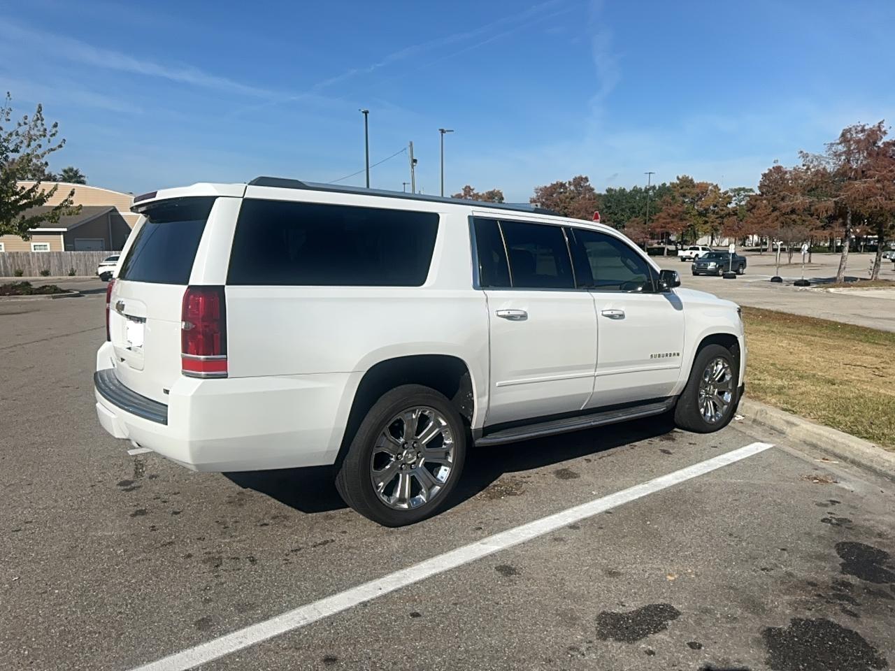 CHEVROLET SUBURBAN C1500 PREMIER