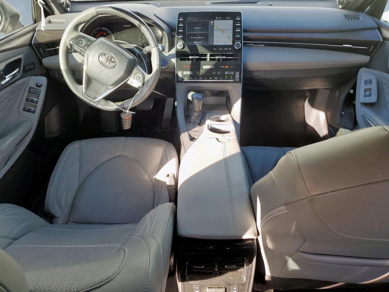 TOYOTA AVALON LIMITED