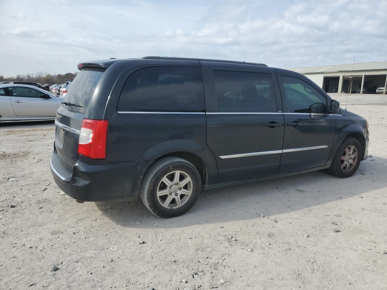 CHRYSLER TOWN & COUNTRY TOURING