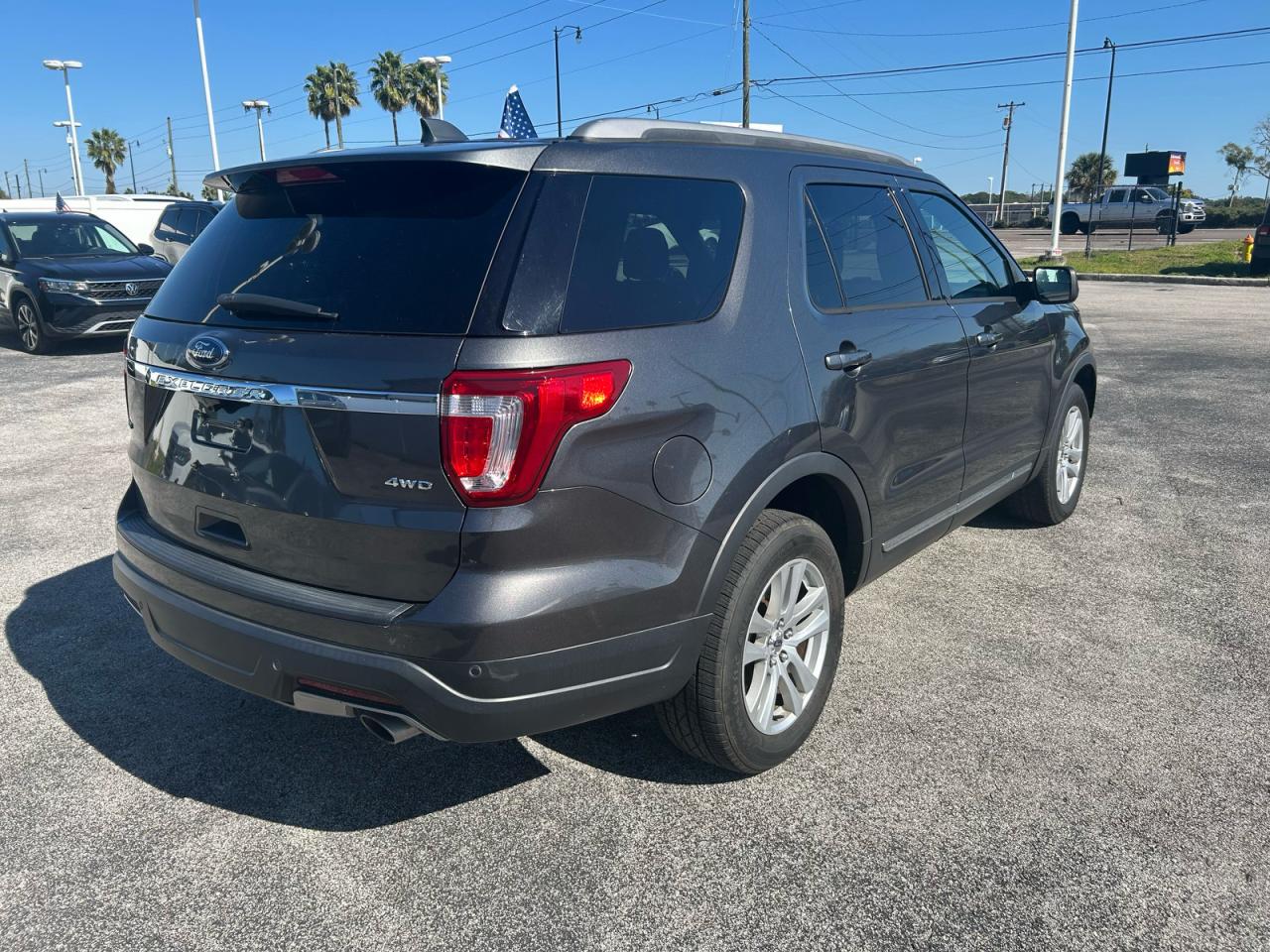 FORD EXPLORER XLT