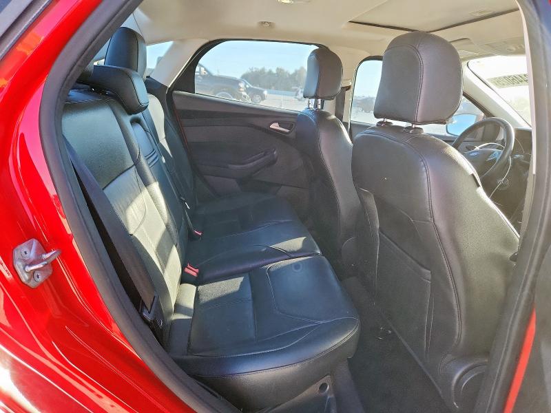 2016 FORD FOCUS SE - 1FADP3F21GL307411