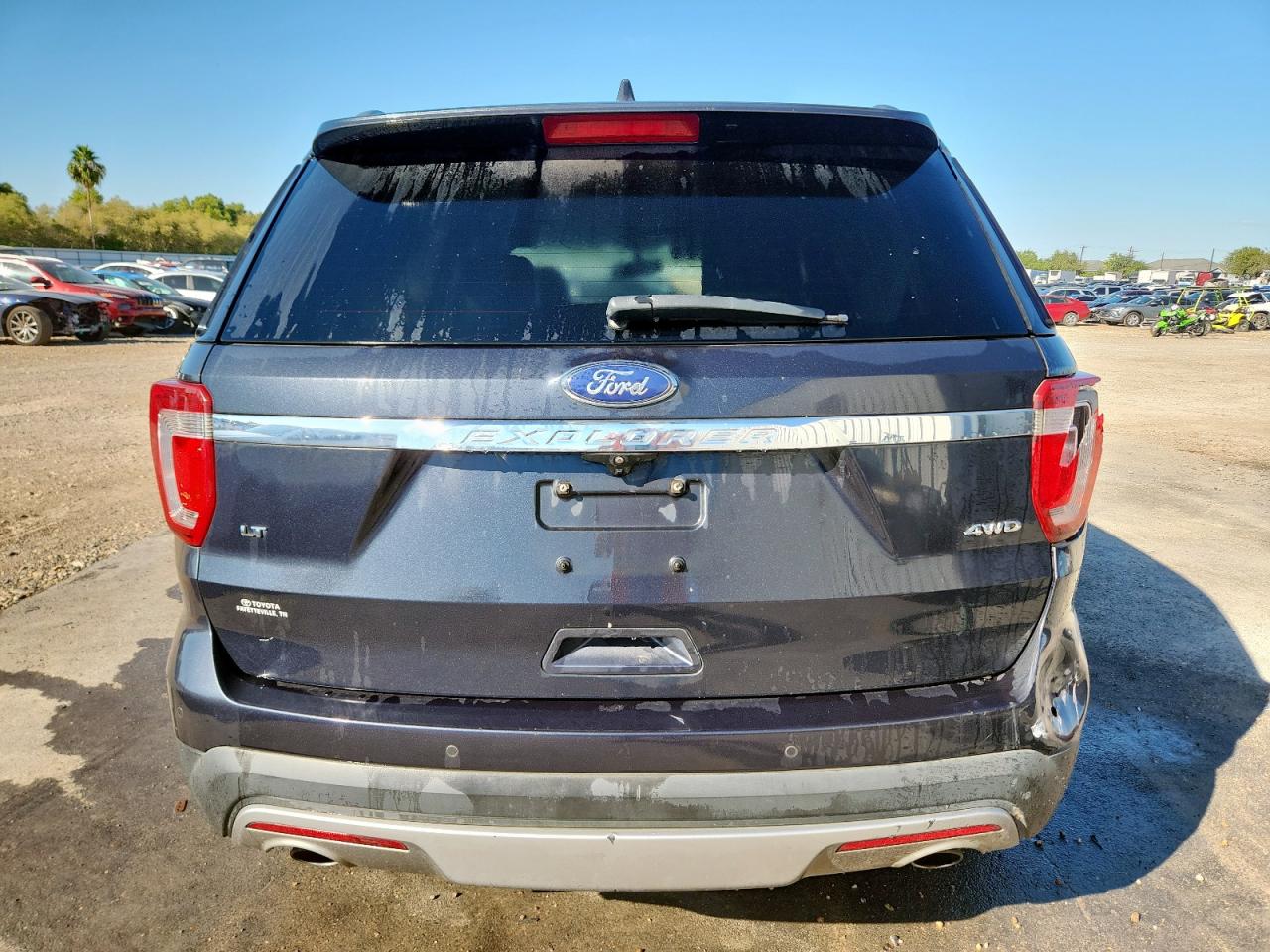 FORD EXPLORER XLT
