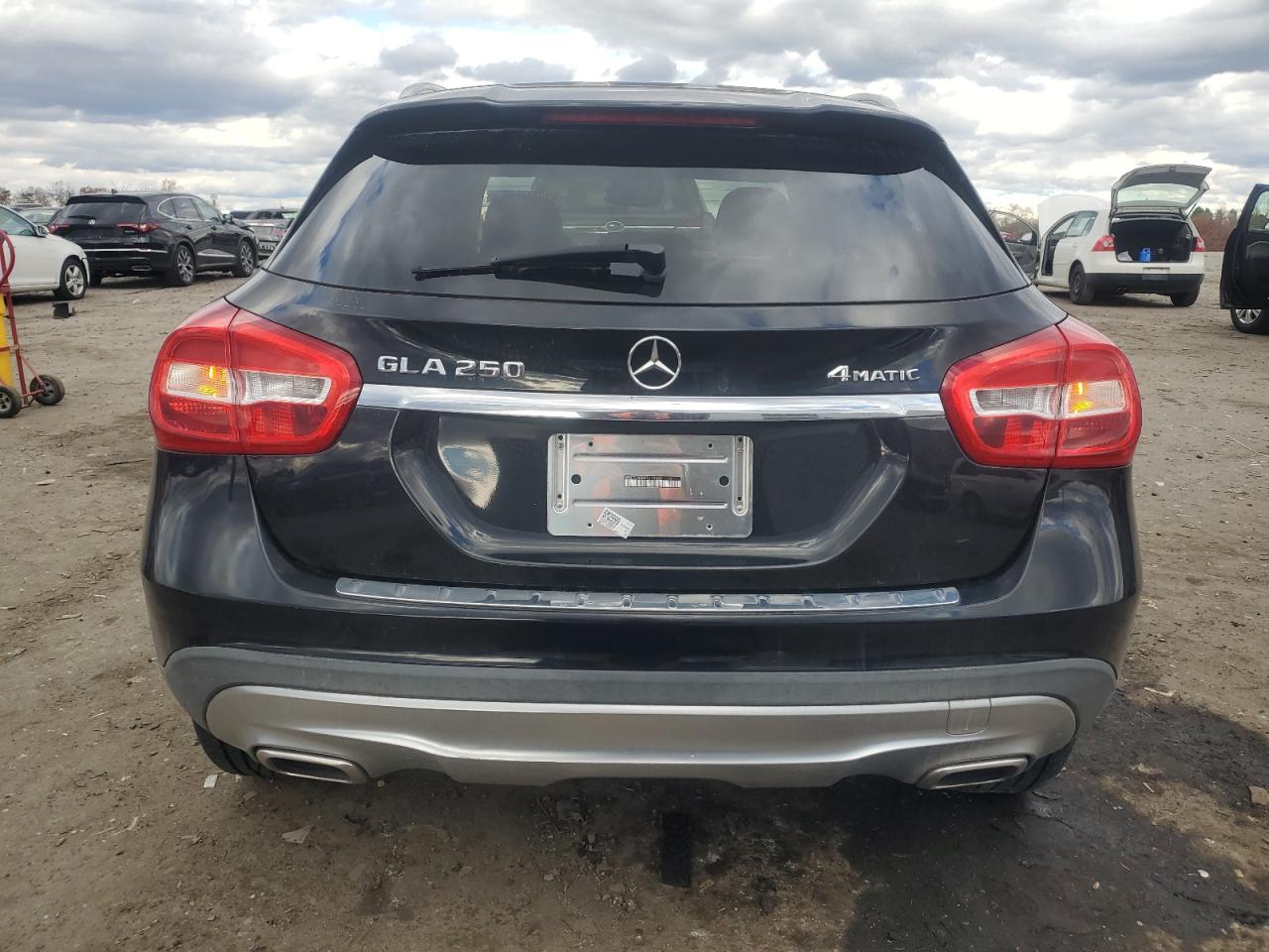 MERCEDES-BENZ GLA-CLASS 250 4MATIC