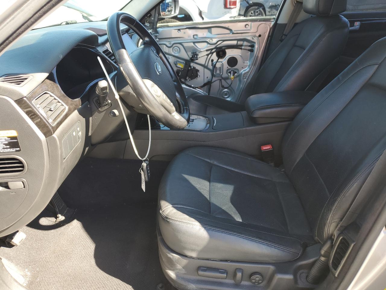 HYUNDAI GENESIS 3.8L