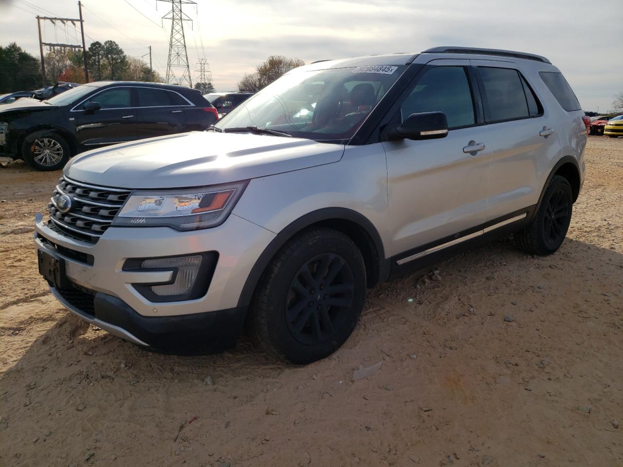 FORD EXPLORER XLT